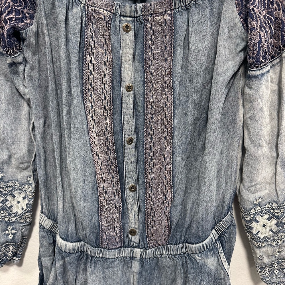 Miss me denim blue color Shoulder Romper with Lace Details - Picture 5 of 8